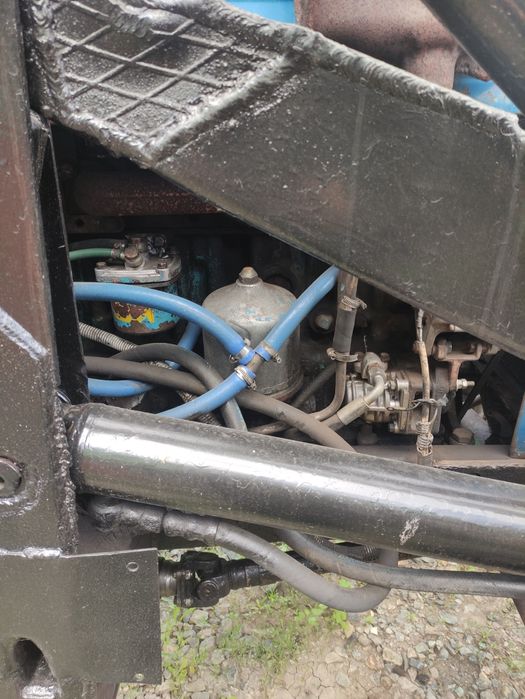 Трактор МТЗ 82  .