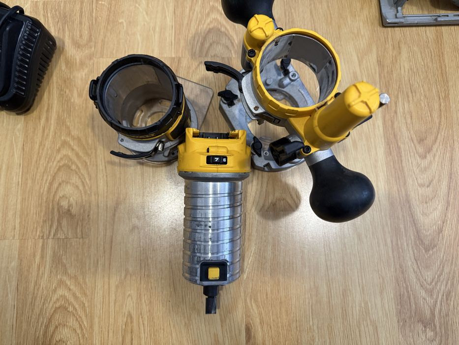 Оберфреза Dewalt DCW600