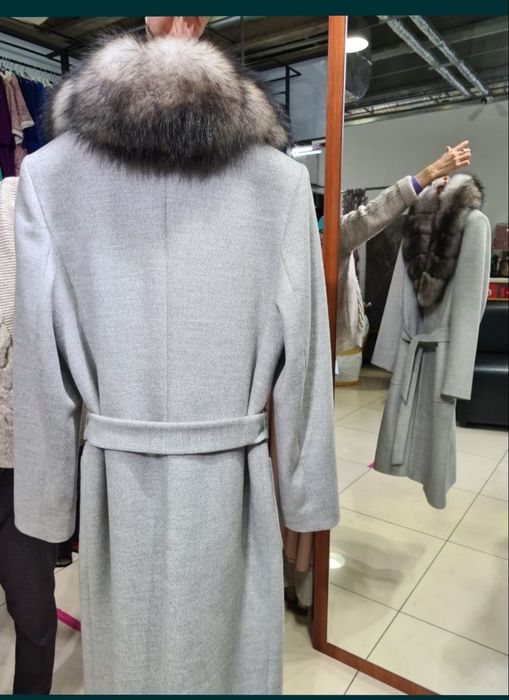 Пальто демисезонное