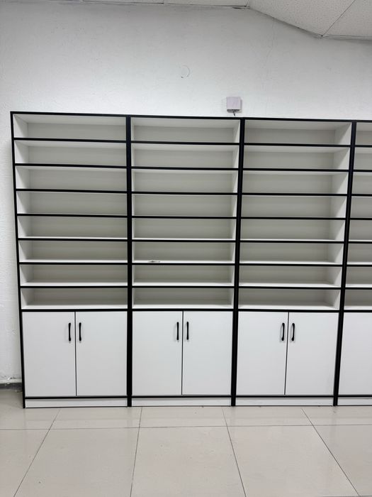 Продам срочно мебель для бизнеса