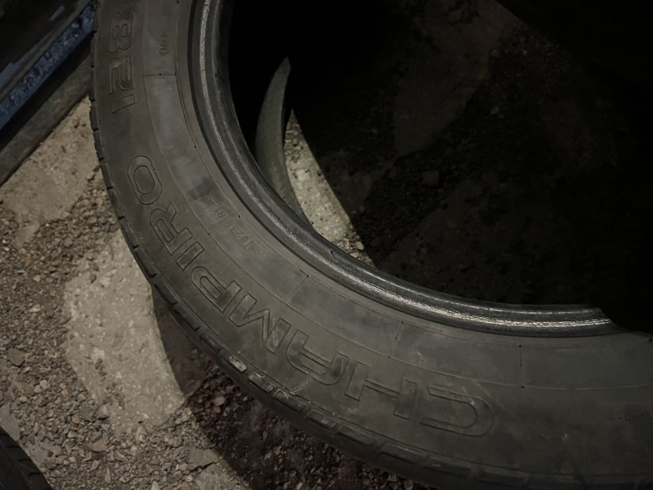 Продам 2 пары шин, 225/55/17