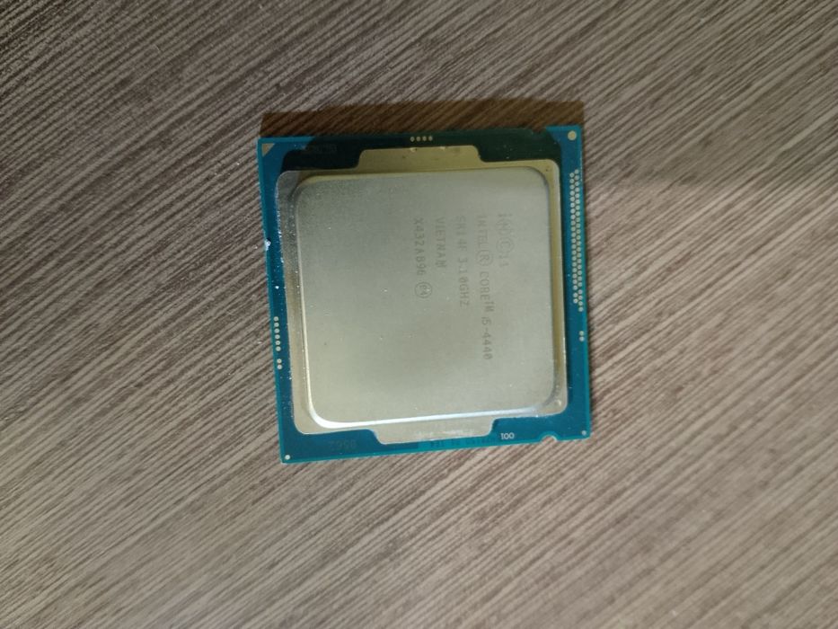 Продам проц  i5 4440