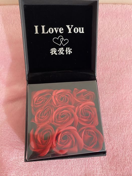 Продам  бокс  на подарок