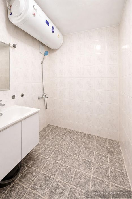 Дава се под наем Тристаен апартамент в Пловдив, Кършияка - 90 кв.м за 498.27 € - Снимка #8