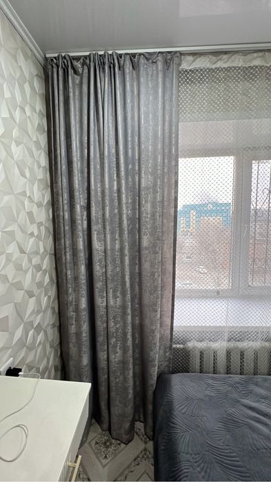 Продам шторы отличные