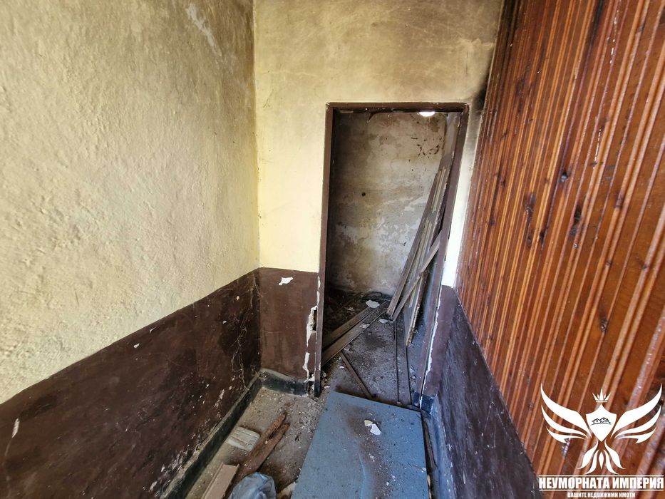 Продавам 2бр. парцели 15660кв.м. зад село Боянци, общ.Асеновград