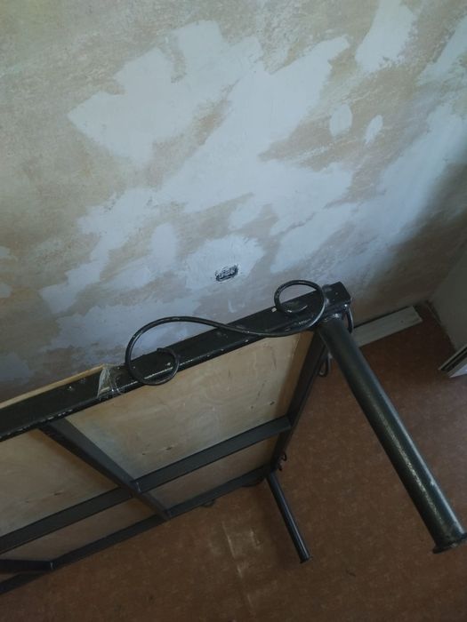 Продам кровать 150х200см