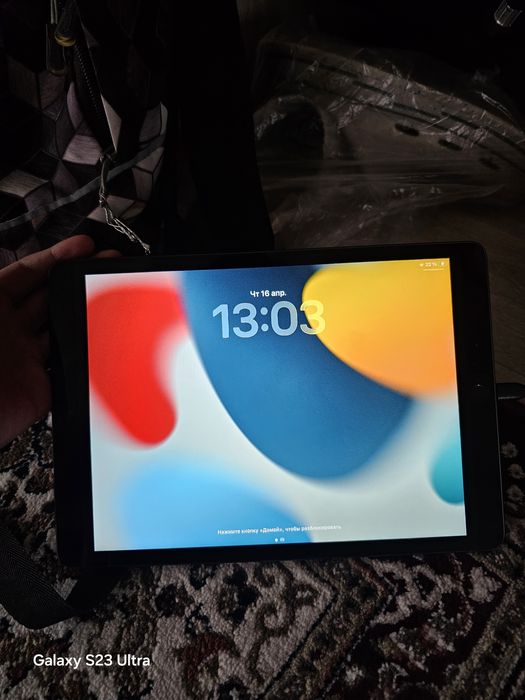 Обменяю айпад 9 на телефоны