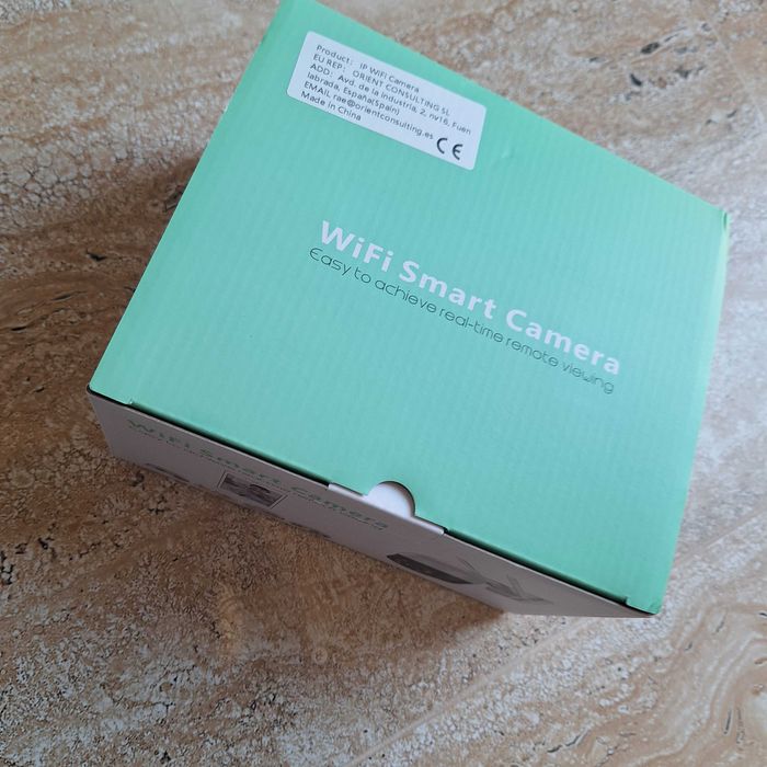 Външна Въртяща WiFi камера с микрофон цветно нощно виждане до 30м.