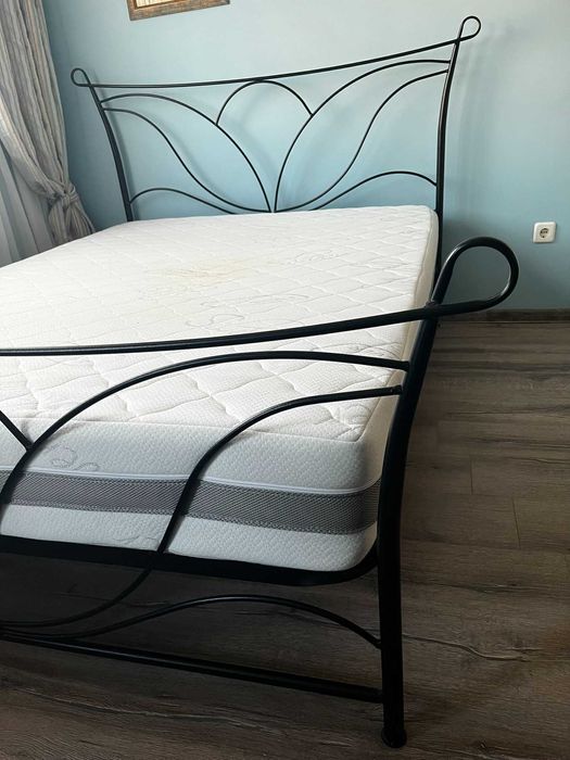 ИТАЛИАНСКА СПАЛНЯ 140/190 С ДВУЛИЦЕВ МАТРАК Silver Active със ср нишки