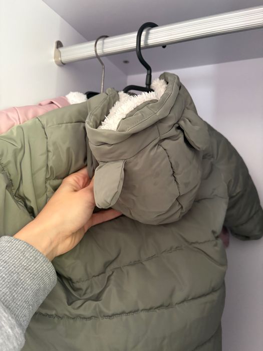 Космонавт за зимата на H&M в размер 74