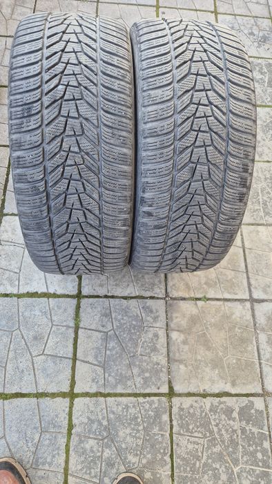 245 35 20 2бр ханкоок без лепенки дот 23