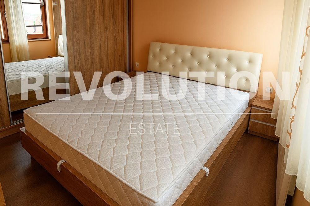 Дава се под наем Двустаен апартамент в Варна, Цветен квартал - 50 кв.м за 450 € - Снимка #3