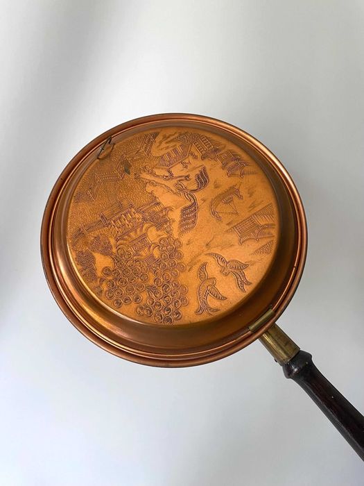 Винтидж медно-сива грейка за легло с шарка на  китайски пейзаж