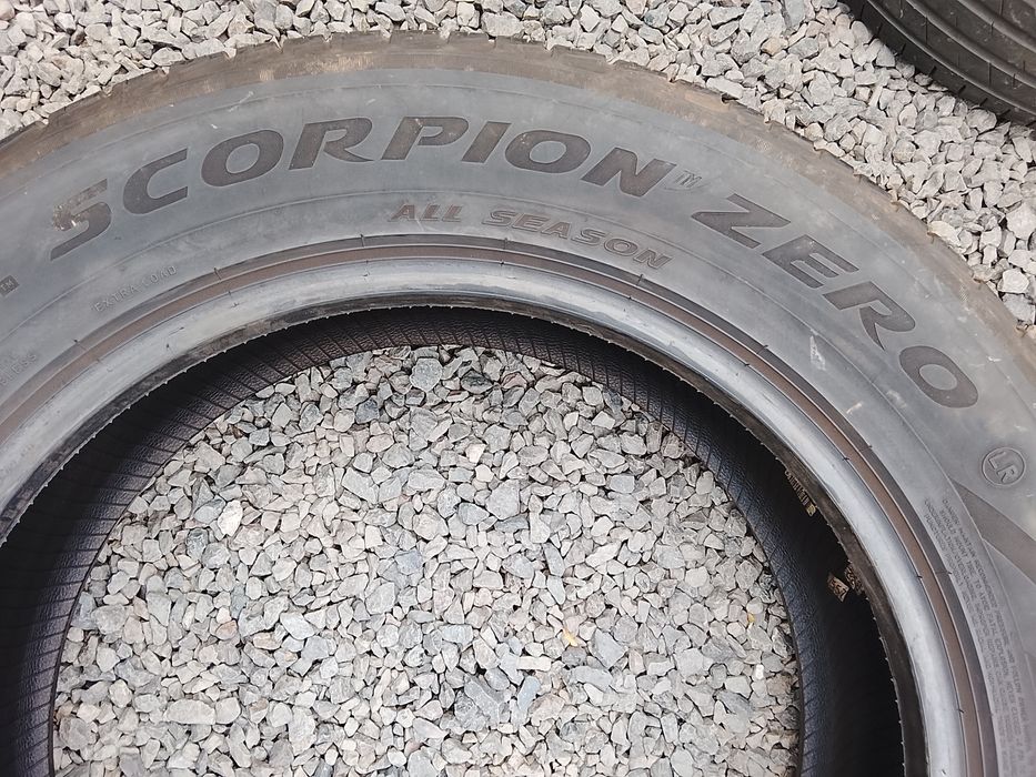255 60 20Pirelli. 2019