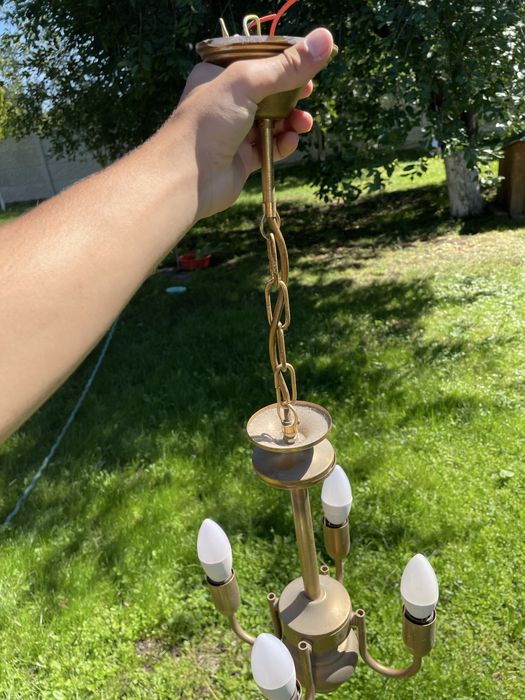 candelabru cu patru becuri