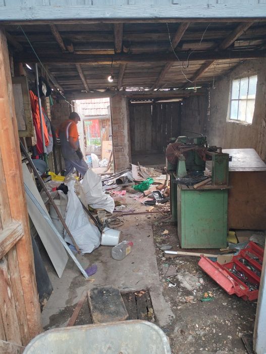 Servici complete debarasari