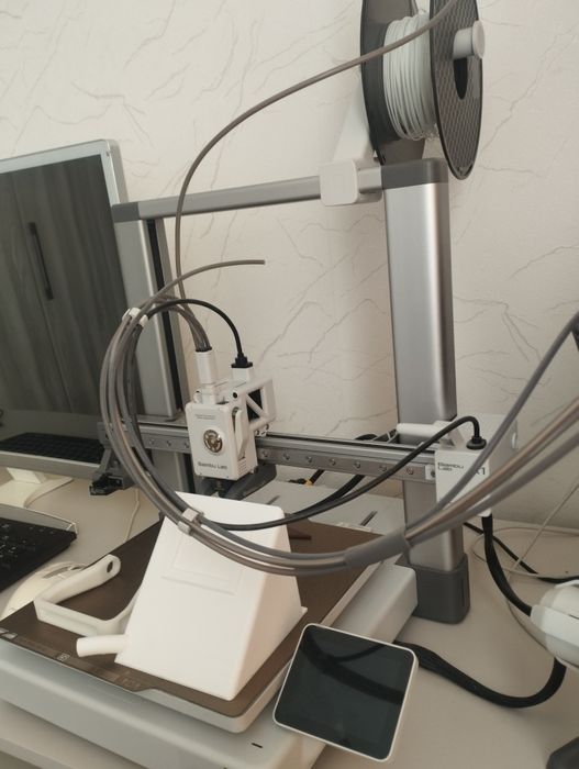 3 д принтер bambulab A1 AMS