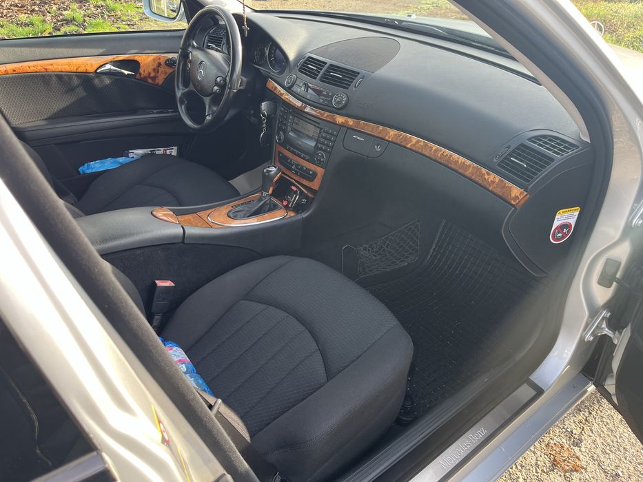 Мерцедес E200 компресор 152000 км