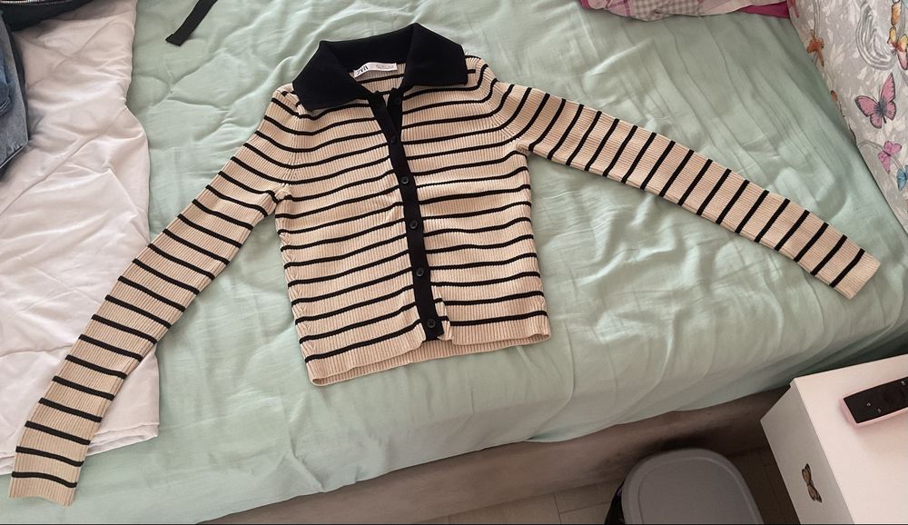 Cardigan Zara tricotat cu dungi