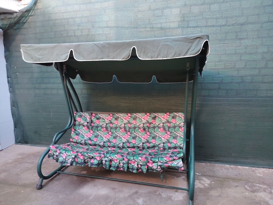 Дачный качеля продаётся