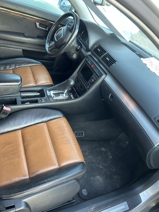 Vand Audi A4B7 berlina