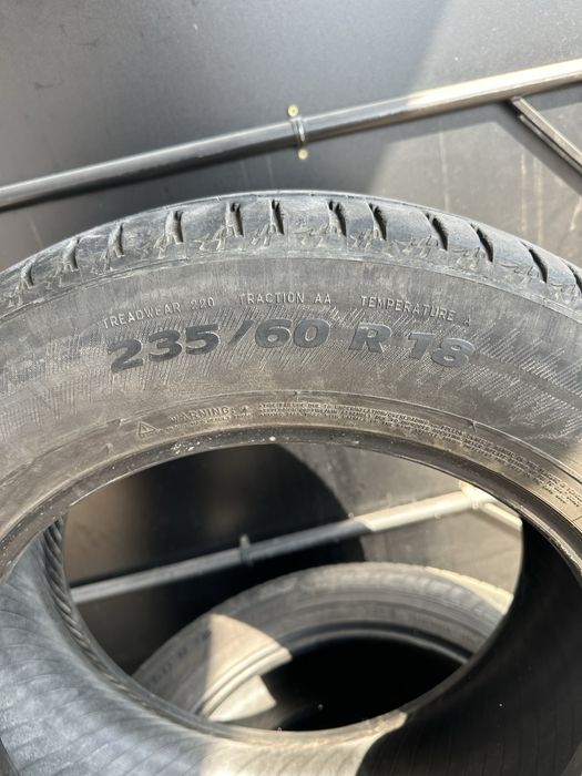 Продам шины лентгие 235/60/18