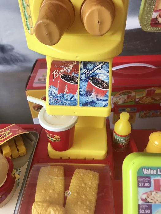 Играчка “Бързо хранене” със звук и светлини