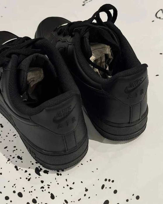Nike Air Force 1 Triple Black