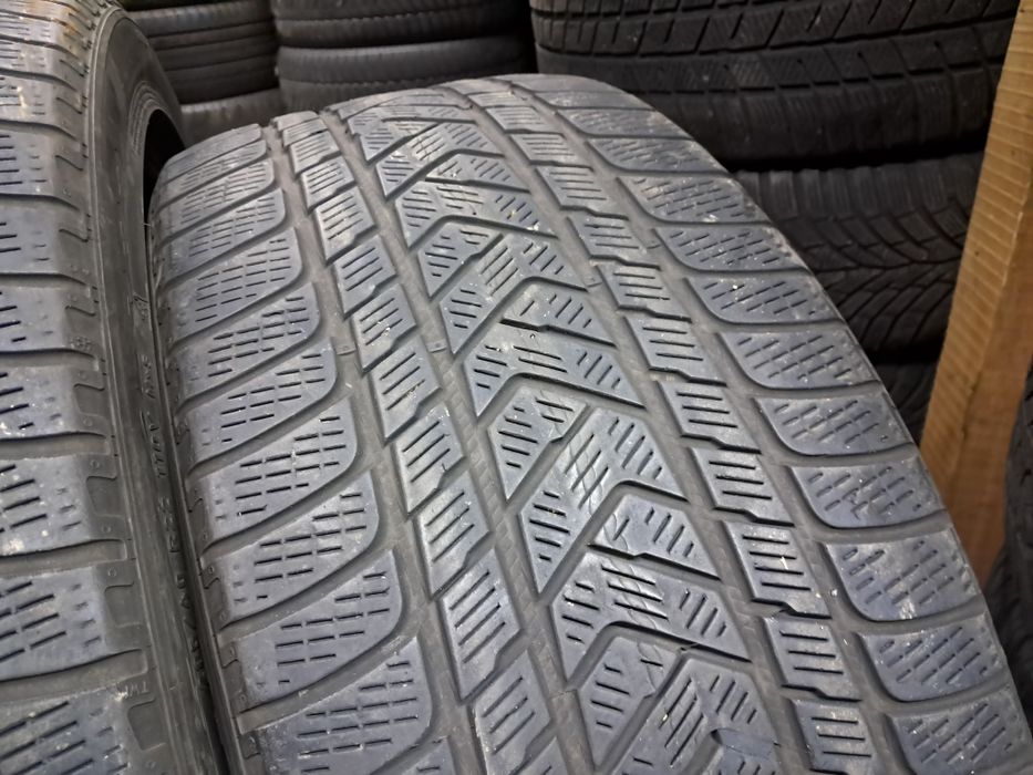 Anvelope second iarna 285 40 R22 Pirelli 2023