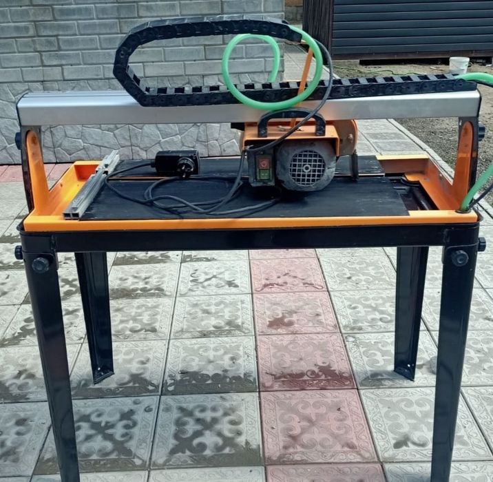 Оборудование для резки кафеля Вихрь