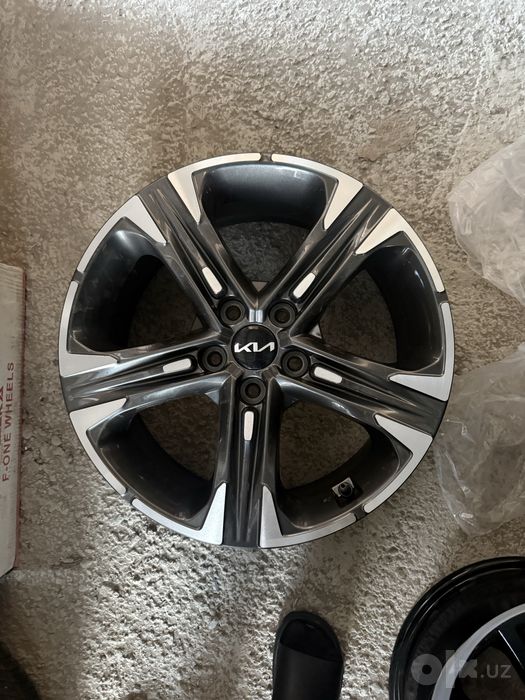 R18 Kia K5 Gt line arginal