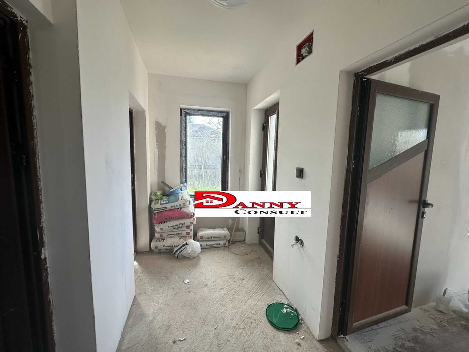 Къща за продажба в с. Горско ново село