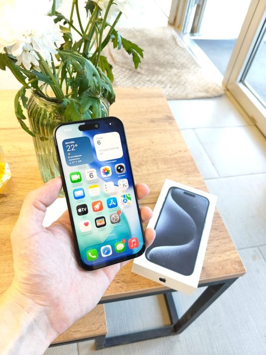 IPhone 15 Pro продам с документами
