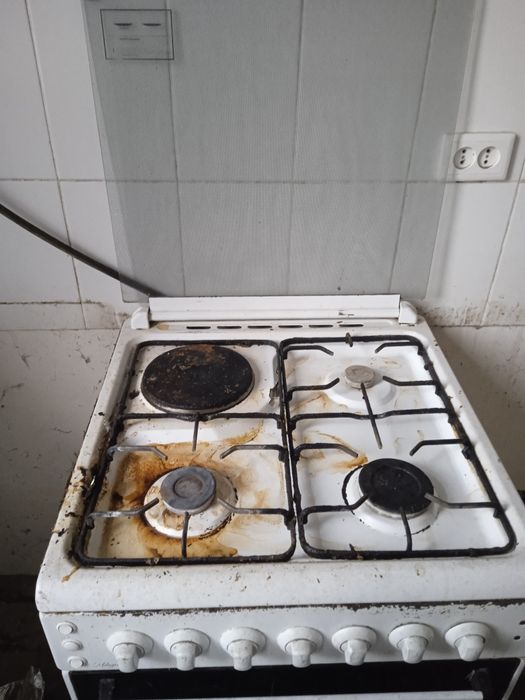 Продается газ плита. 600000сум