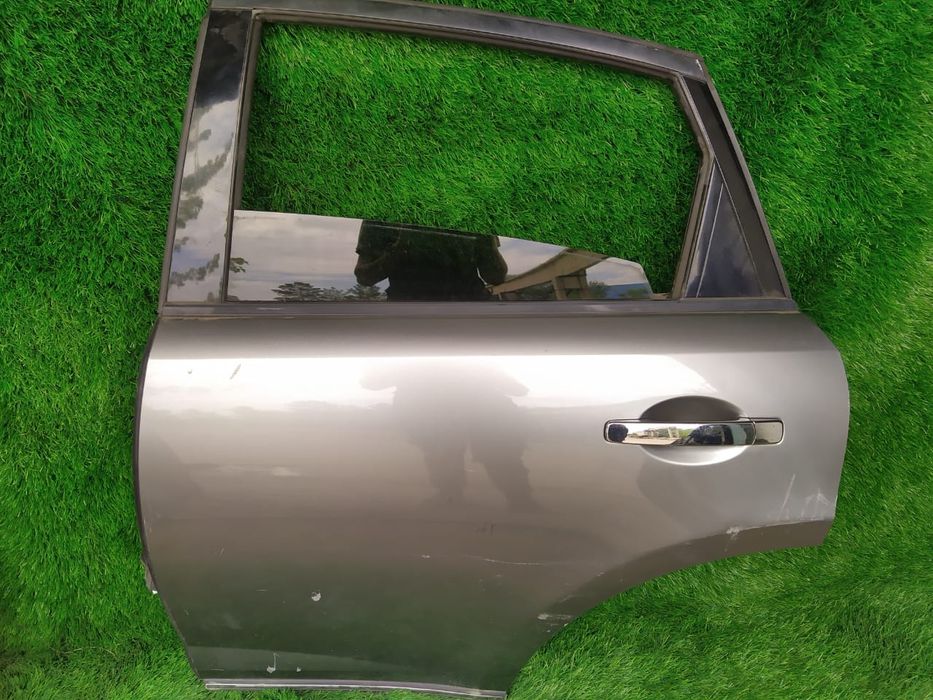 Двери Инфинити фх35