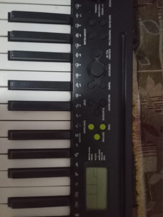 Синтезатор Casio