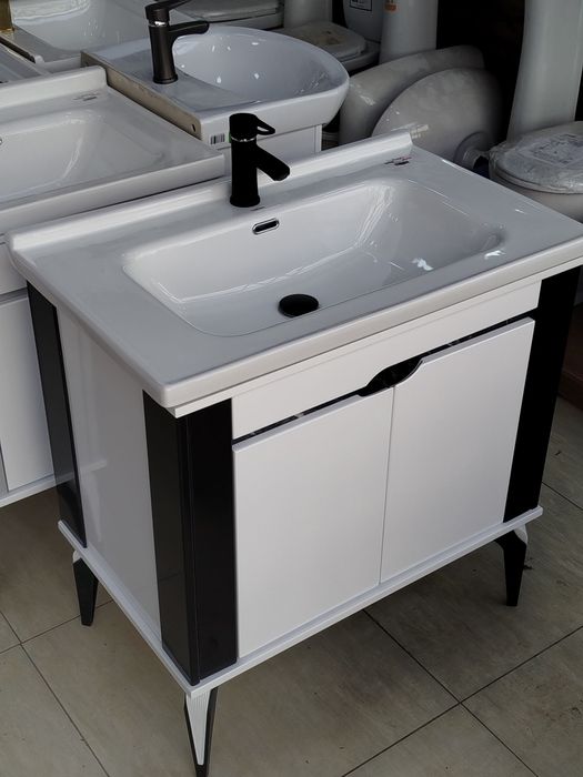 Tumbali Rakvina Hommomga