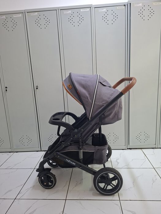 Продается детская коляска Teknum в отличном состоянии