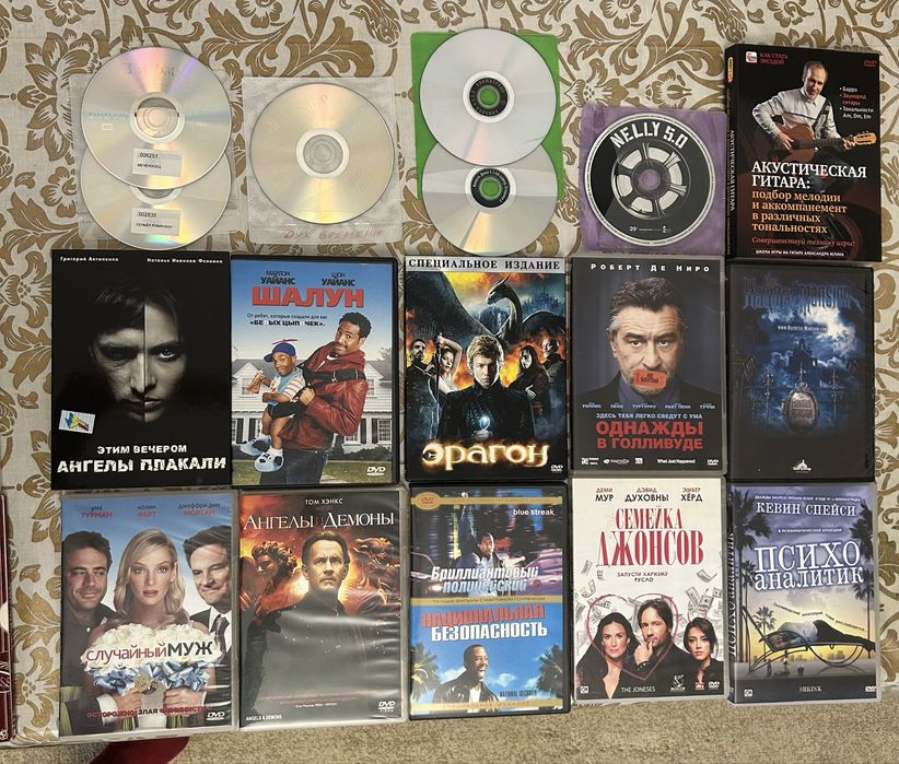 DVD диски. 2 диска детям