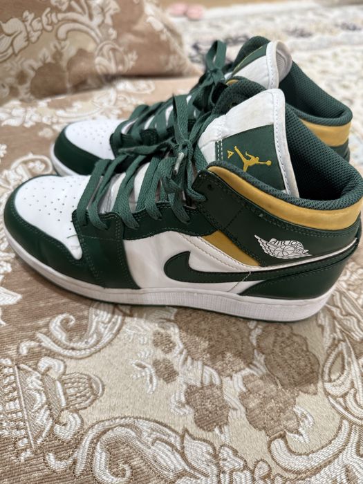 Air jordan 1 mid оригинал