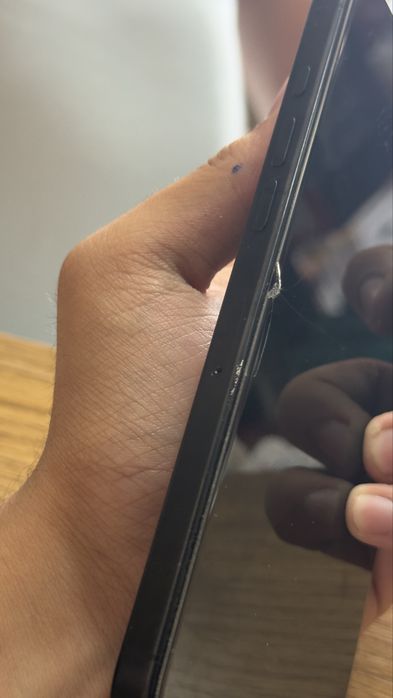 Iphone 16 pro max sim