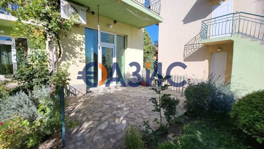 Продава се Двустаен апартамент в Свети Влас - 55 кв.м за 682 €/кв.м - Снимка #10