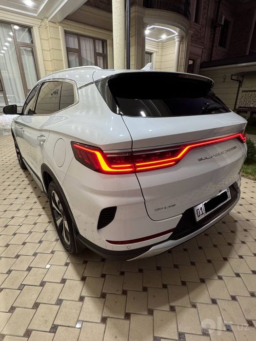 Срочна BYD GHIBRID 4 awd сотоади