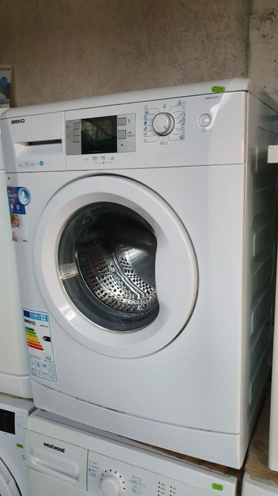 Vînd masina de spălat rufe Pitești