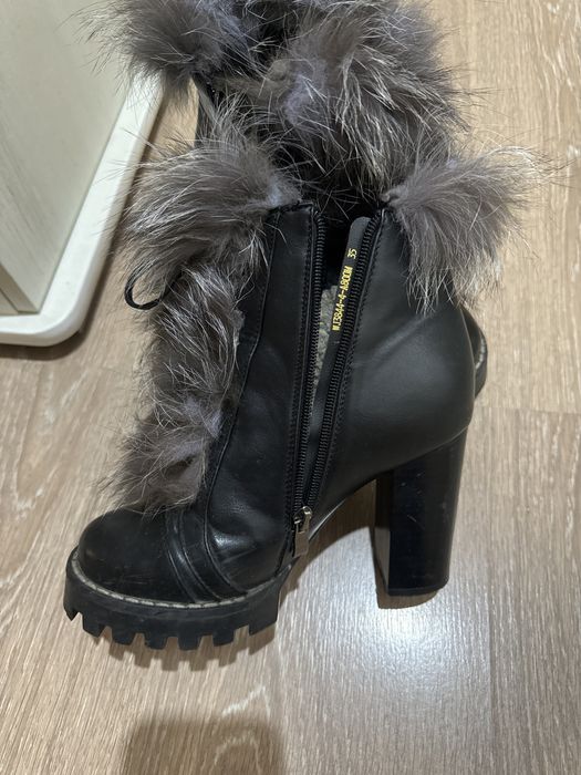 Обувь женская 35-35,5 размер