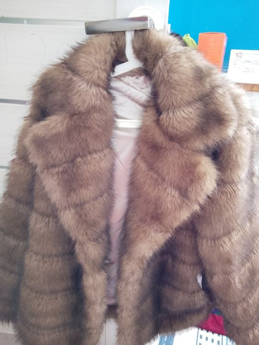 Продам шубку в отличном состоянии