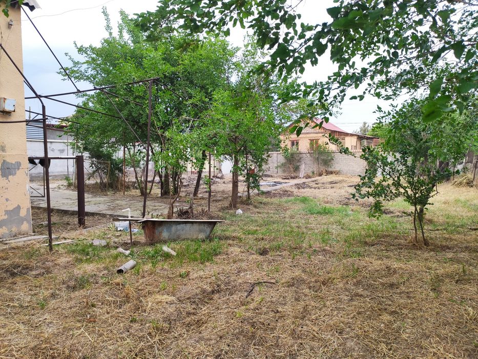 Тузель земельный участок 9.5 соток . От нового Узбекистан парка пару к