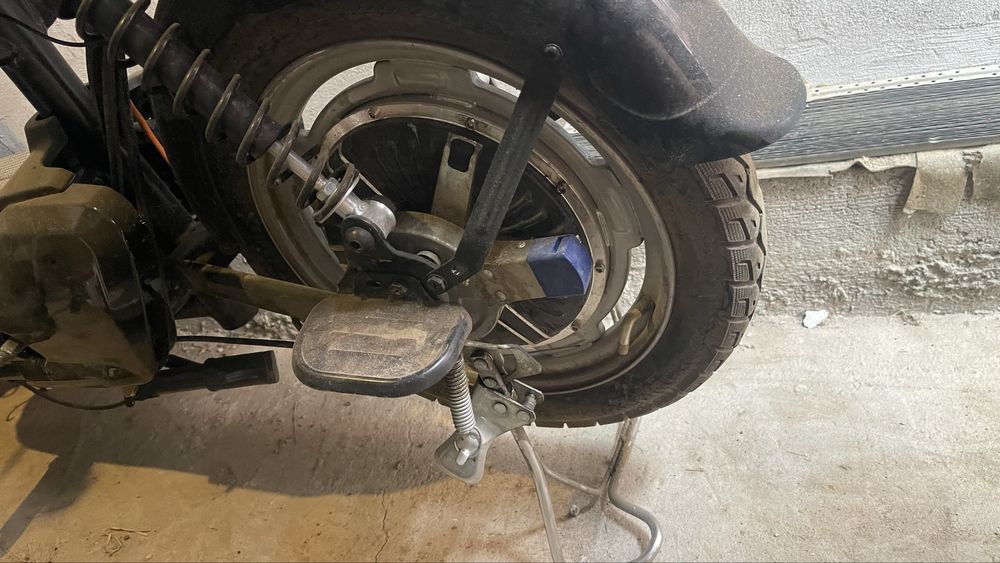 Скутер электрический Leopard