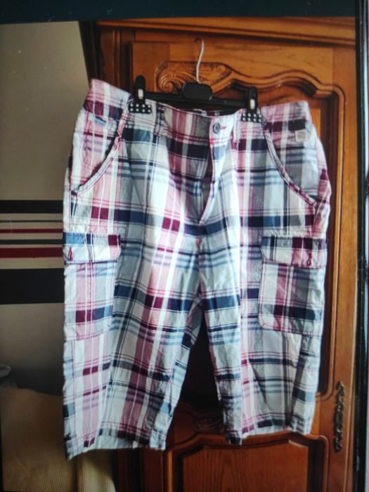 Pantaloni scurți de vară, modele diferite, mărimi diferite, culori dif